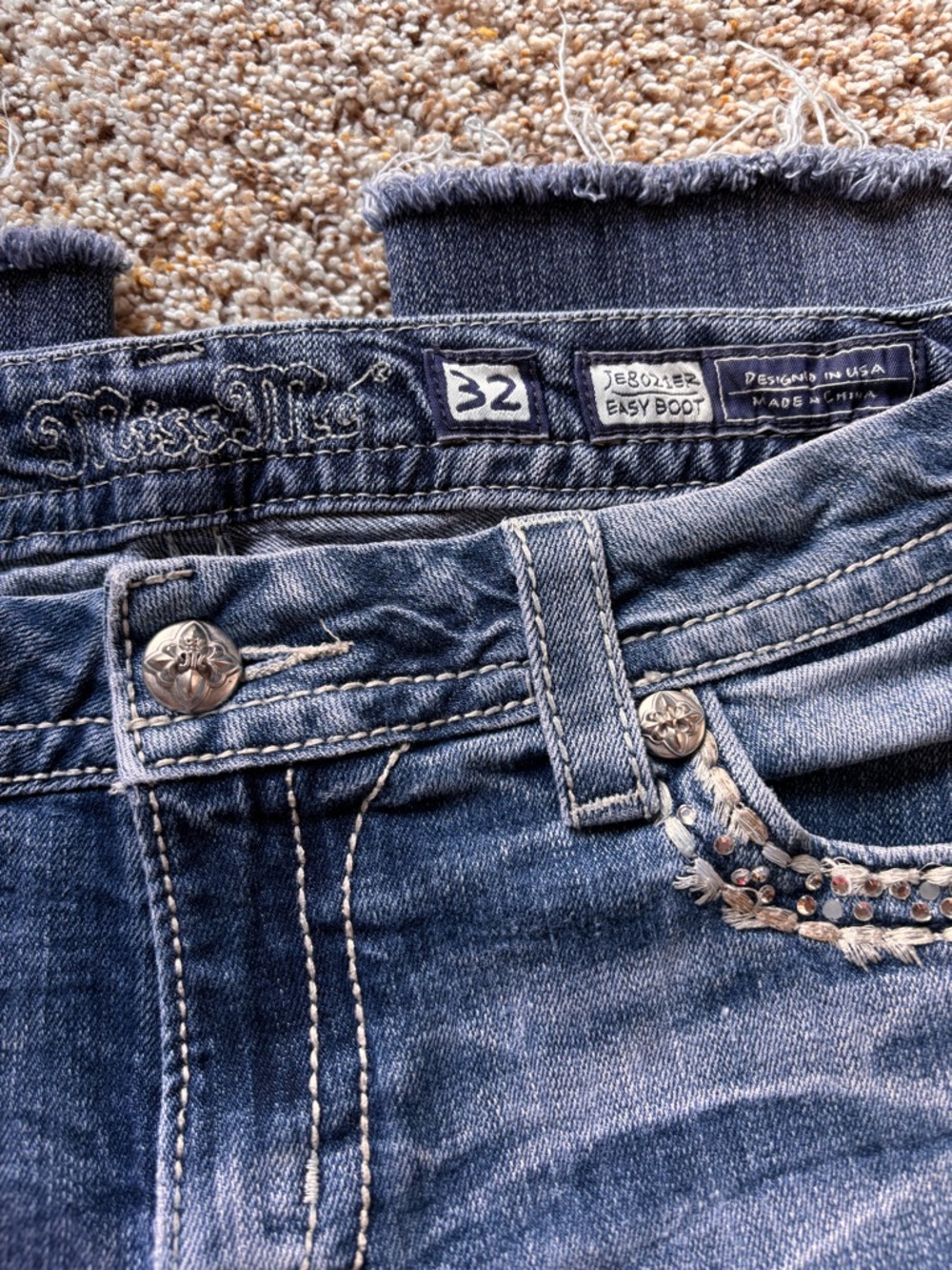 Miss Me Blue Bootcut Jeans with Embellished Back Pocket - Picture 4 of 6